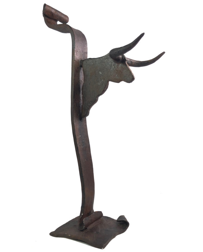 Trofeo taurino escultura de forja del escultor Nono Martín
